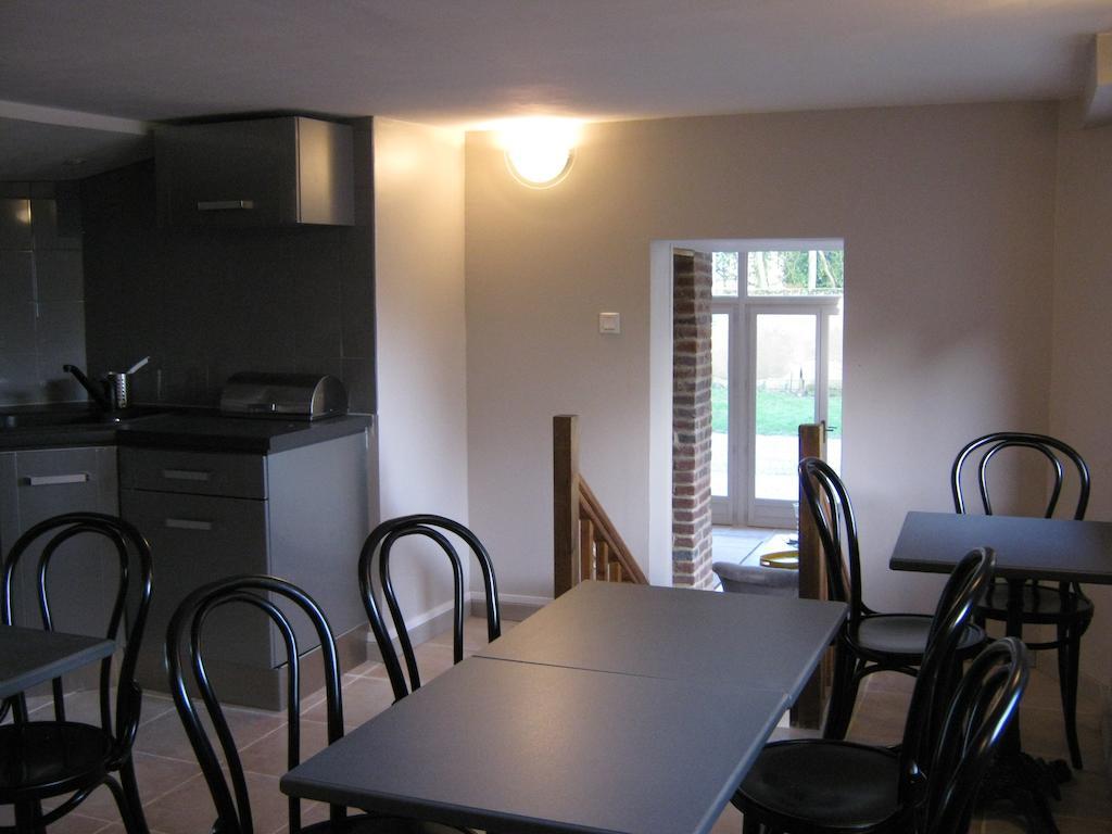Chambres D'Hotes La Chance Au Roy Aigneville Exteriör bild