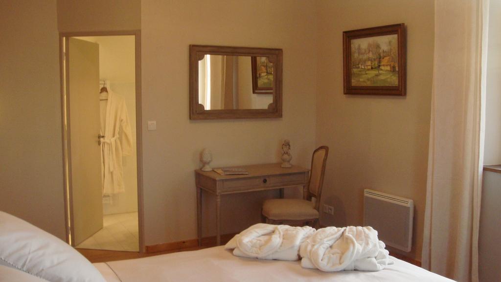 Chambres D'Hotes La Chance Au Roy Aigneville Exteriör bild