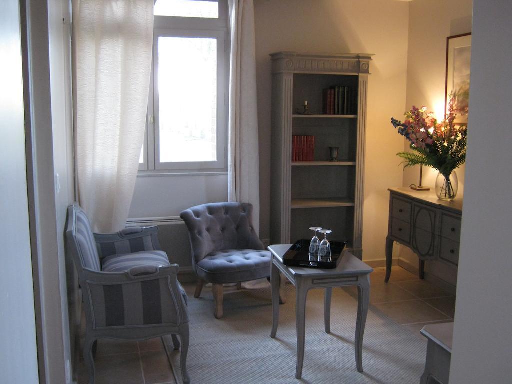 Chambres D'Hotes La Chance Au Roy Aigneville Exteriör bild