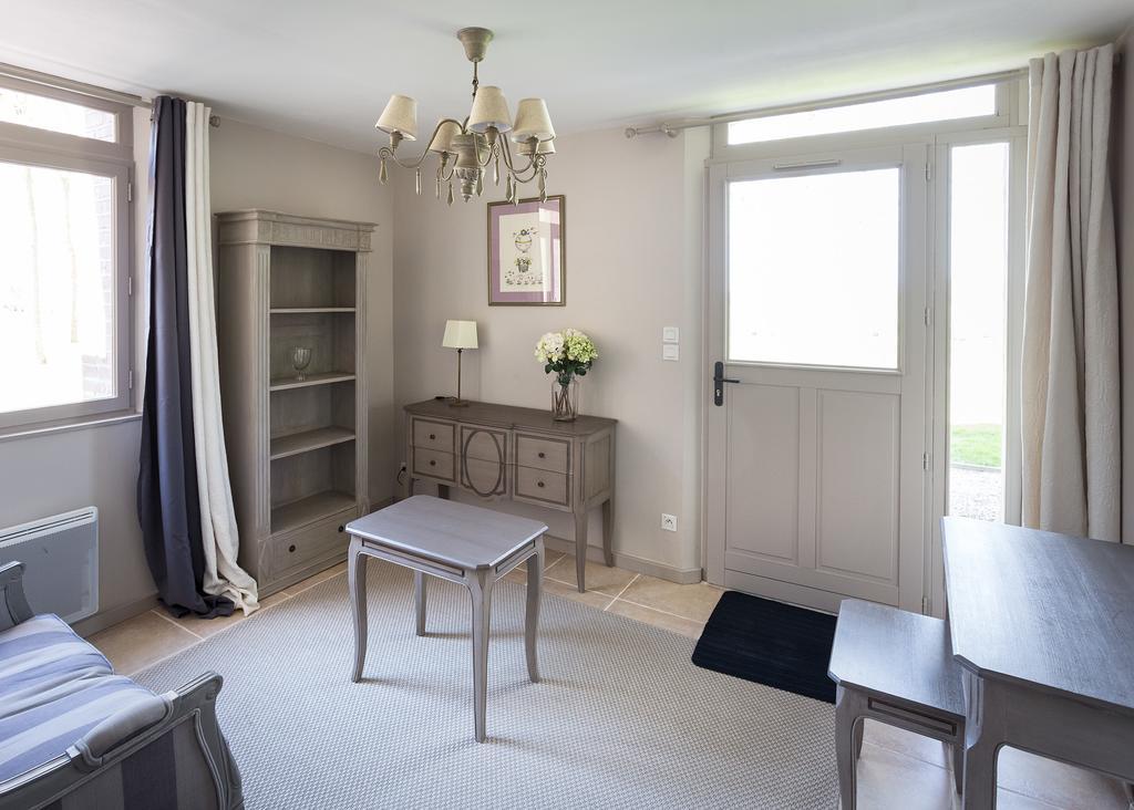 Chambres D'Hotes La Chance Au Roy Aigneville Exteriör bild